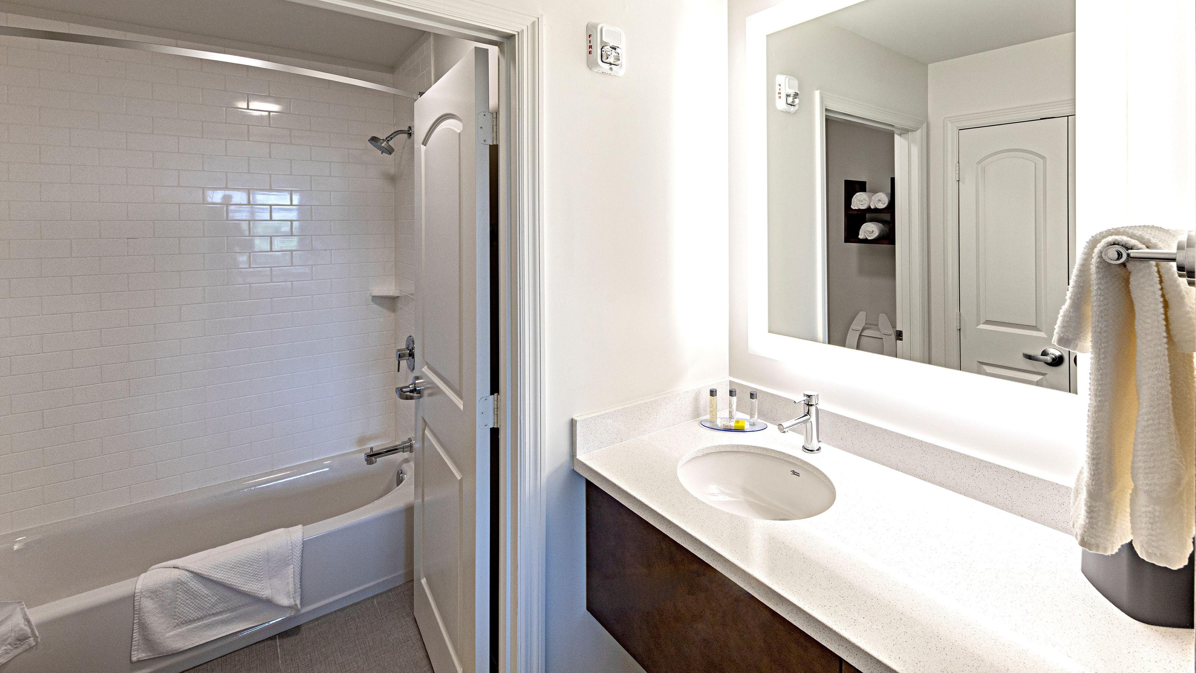 Staybridge Suites - Naples - Marco Island By Ihg Lely Resort Exterior photo